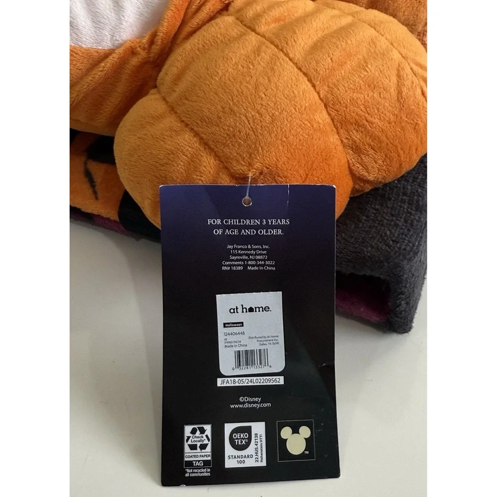 New Disney Hocus Pocus Winifred Sanderson Sister Pillow & Blanket Set Halloween
